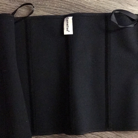 Waist Trainer Corset Size Medium - Picture 3 of 6
